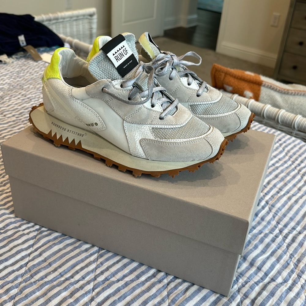 M.Gemi Run Of Collab - Size 39 - like new!